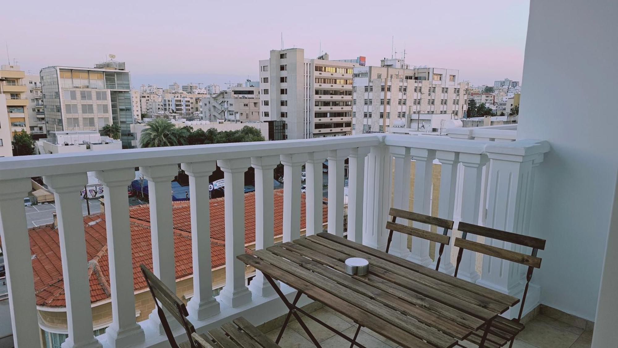 Stay Cosmo City Suites Lefkoşa Dış mekan fotoğraf
