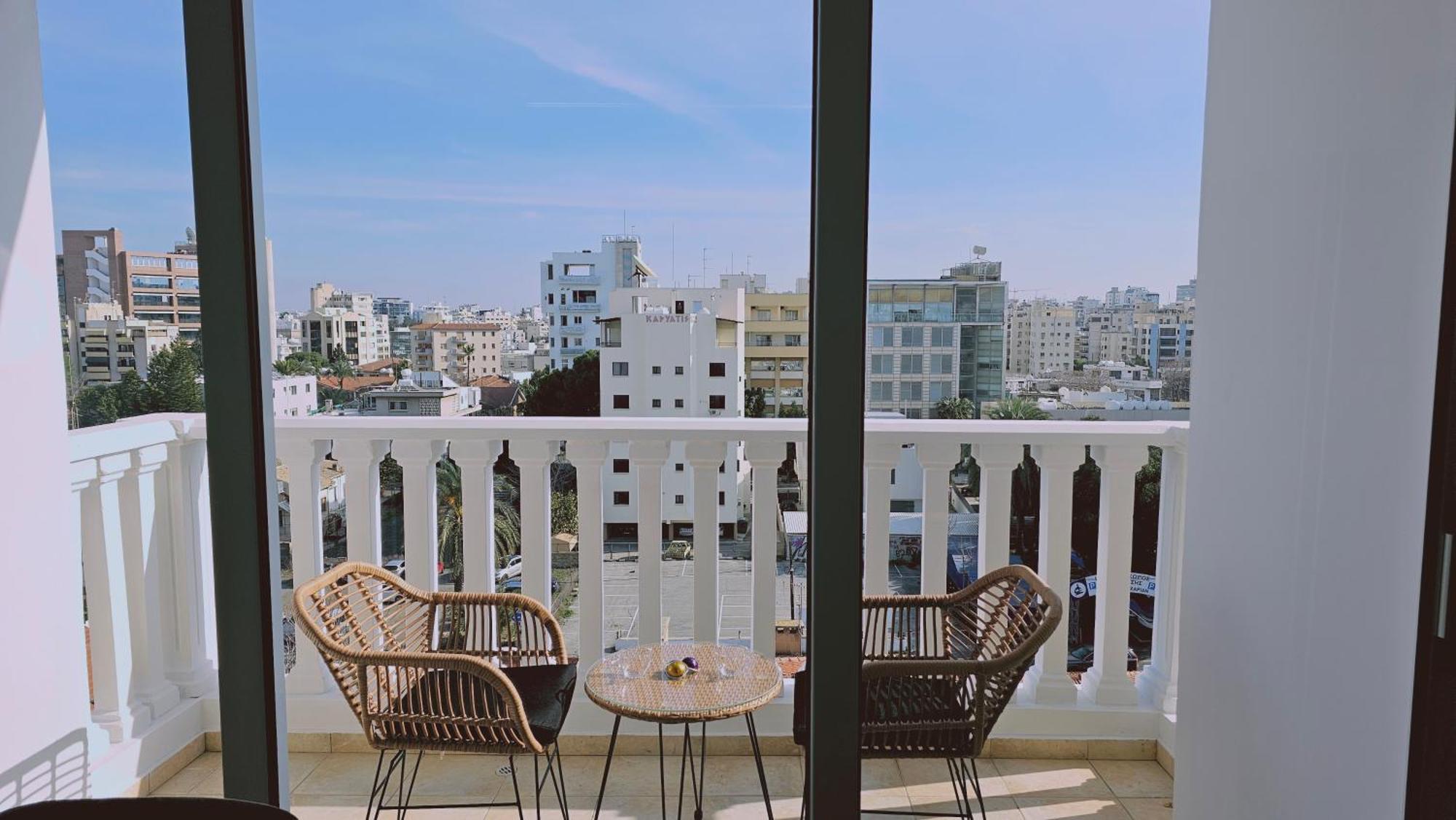 Stay Cosmo City Suites Lefkoşa Dış mekan fotoğraf