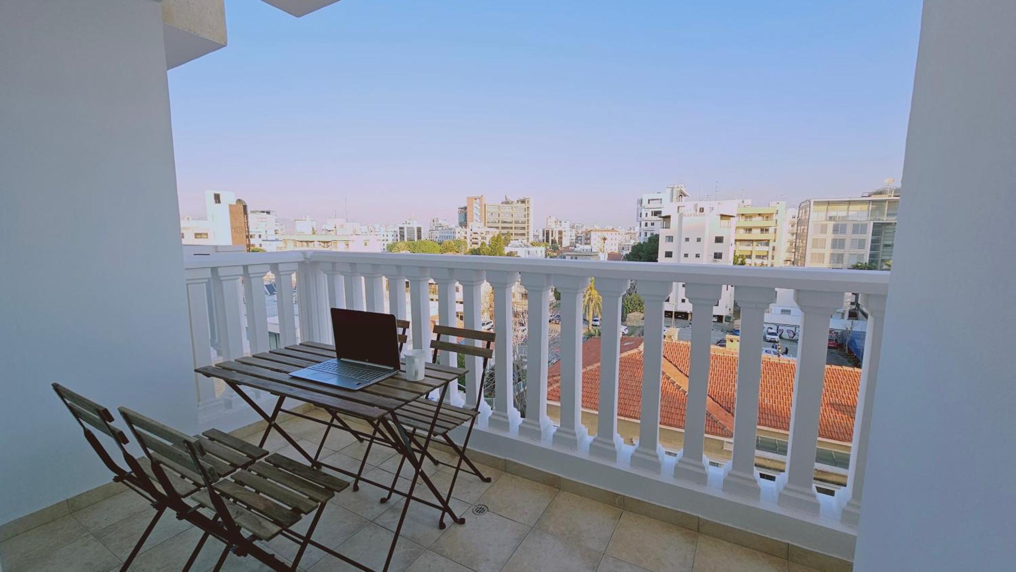 Stay Cosmo City Suites Lefkoşa Dış mekan fotoğraf